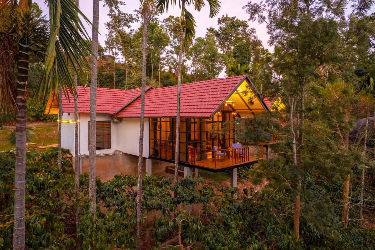 Stayvista At Cicada Chikmagalur 2Bhk Breakfast Included With Amazing View Экстерьер фото