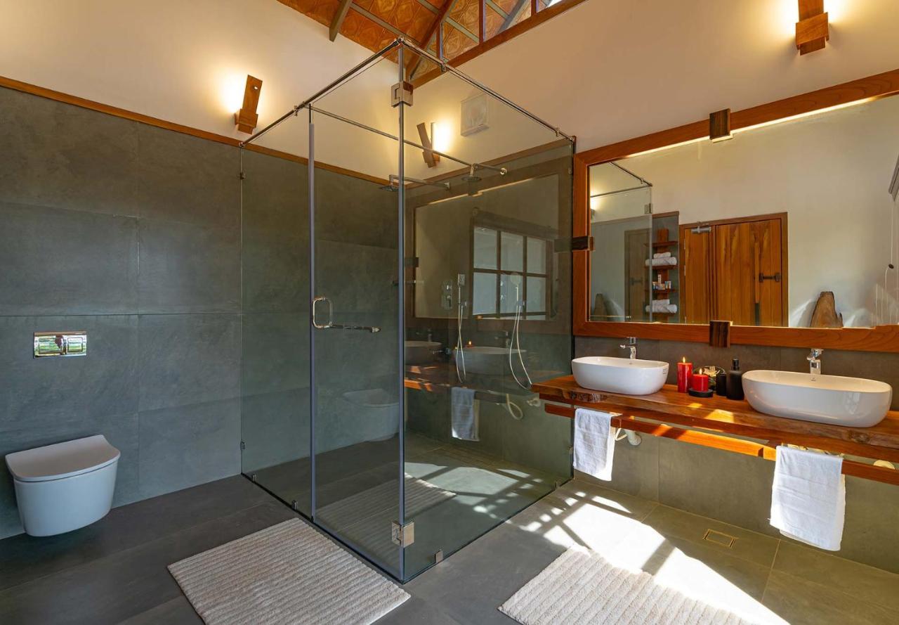 Stayvista At Cicada Chikmagalur 2Bhk Breakfast Included With Amazing View Экстерьер фото